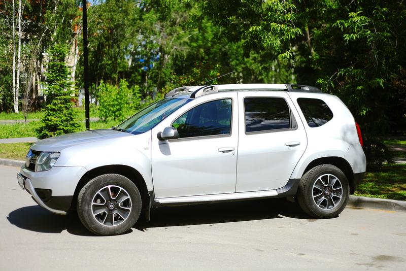 RENAULT DUSTER 4WD
